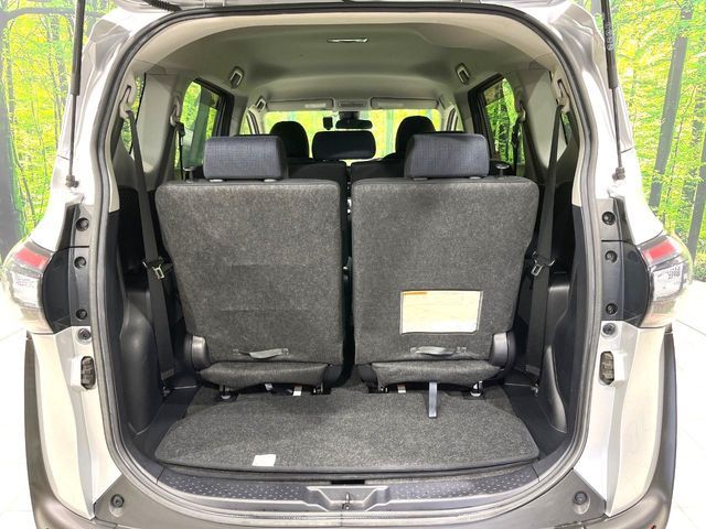 TOYOTA SIENTA HYBRID 2015 Image 31