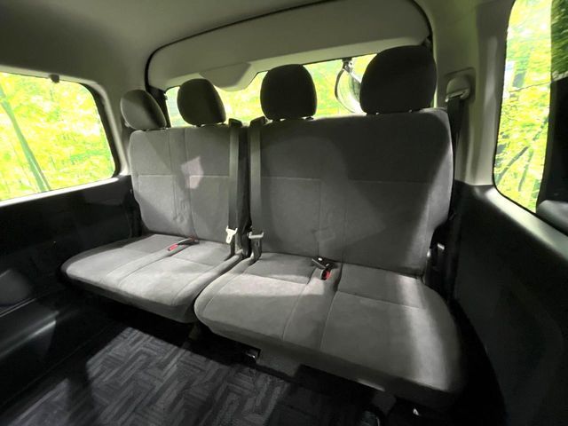 TOYOTA HIACE WAGON 4WD 2019 Image 31