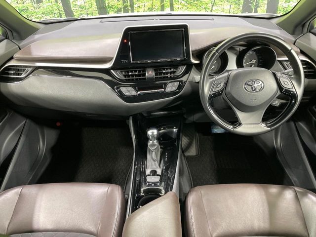 TOYOTA C-HR 2017 Image 31