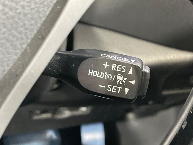 TOYOTA C-HR 2017 Image 31