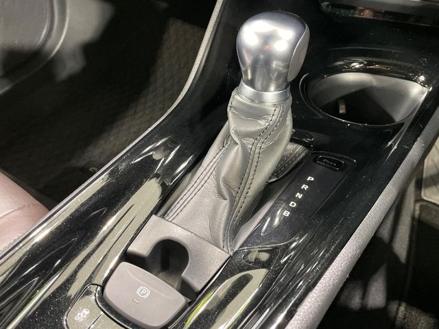 TOYOTA C-HR 2017 Image 31