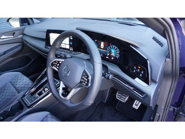 VOLKSWAGEN GOLF VARI 2024 Image 31