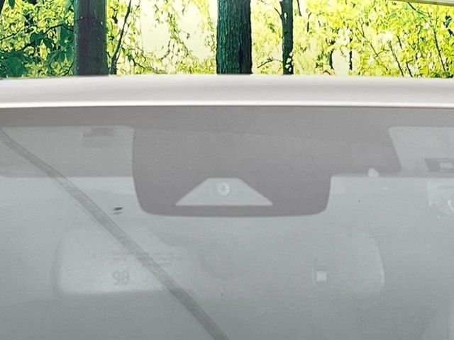 TOYOTA PRIUS 2017 Image 31