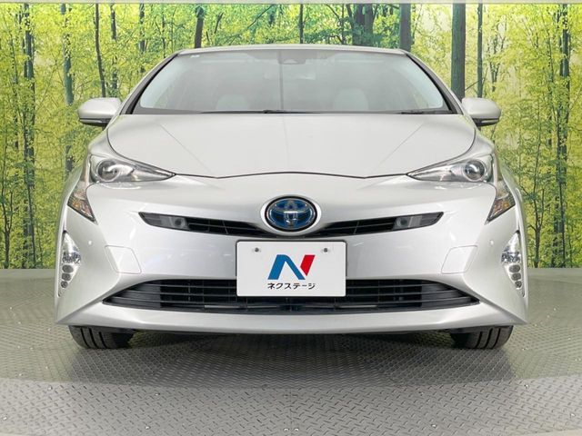 TOYOTA PRIUS 2017 Image 31