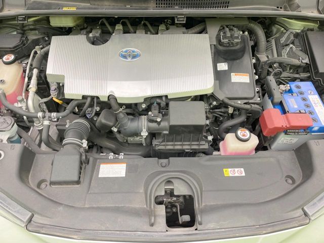 TOYOTA PRIUS 2017 Image 31