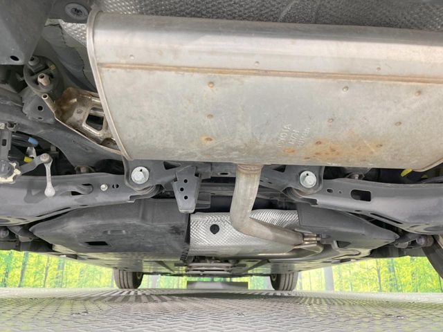 TOYOTA PRIUS 2017 Image 31