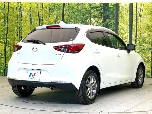 MAZDA 2 2019 Image 31
