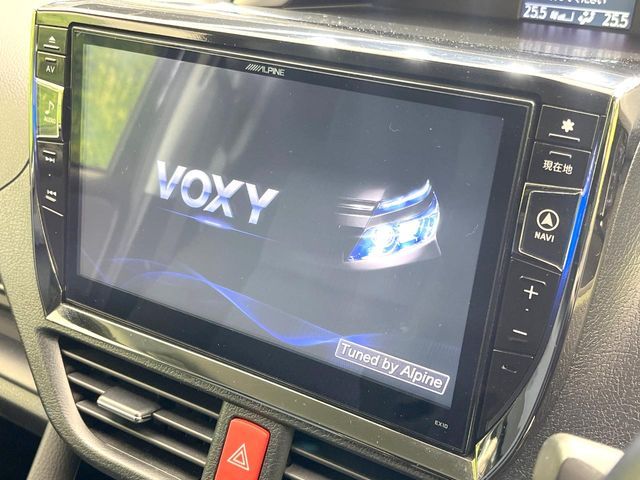 TOYOTA VOXY 2016 Image 31