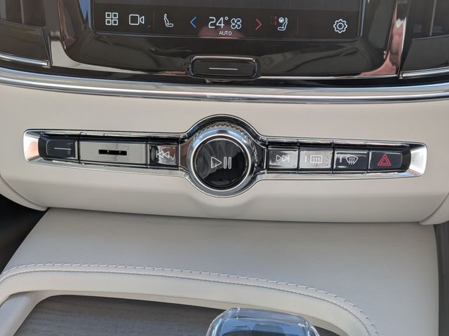 VOLVO V90 2025 Image 31