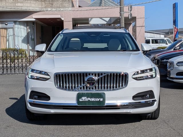 VOLVO V90 2025 Image 31