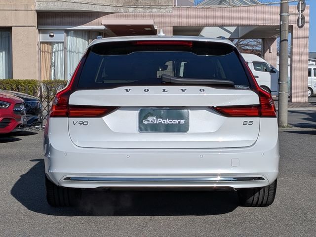 VOLVO V90 2025 Image 31