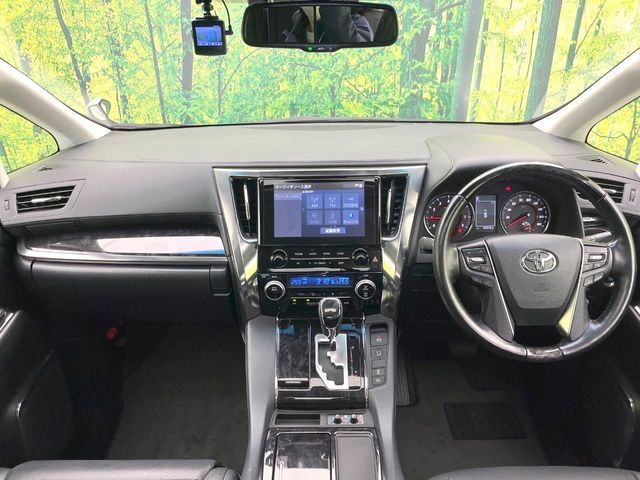 TOYOTA ALPHARD 2021 Image 31