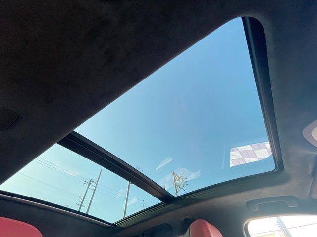 PORSCHE MACAN 2015 Image 31