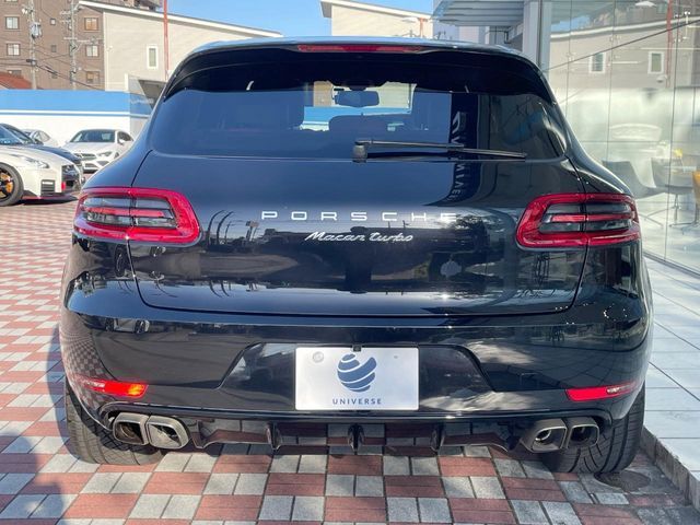 PORSCHE MACAN 2015 Image 31