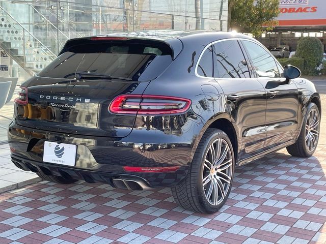PORSCHE MACAN 2015 Image 31
