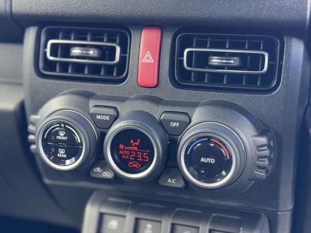 SUZUKI JIMNY NOMADE 2026 Image 31