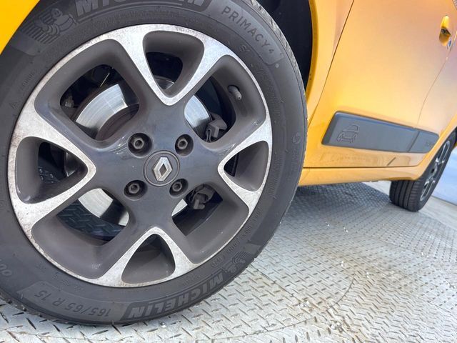 RENAULT TWINGO 2020 Image 31