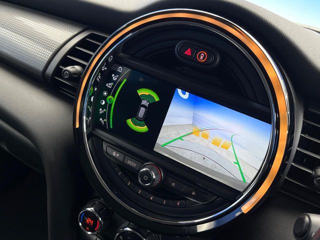 BMW MINI COOPER 5DOOR 2019 Image 31