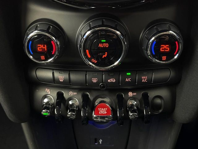 BMW MINI COOPER 5DOOR 2019 Image 31