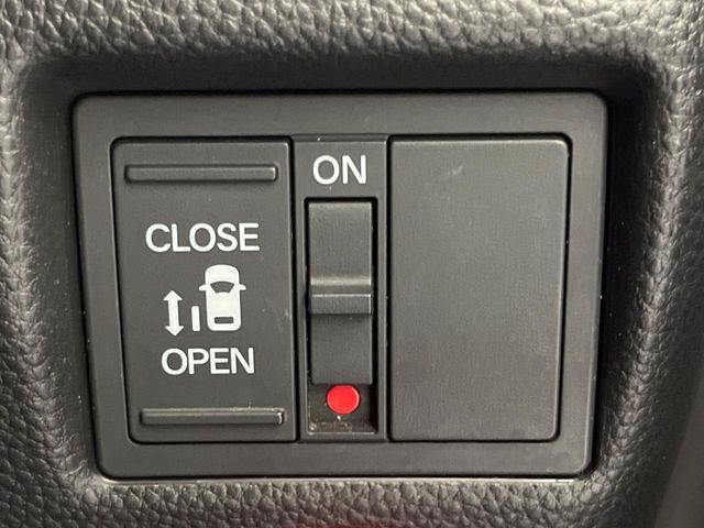 HONDA N BOX CUSTOM 2019 Image 31