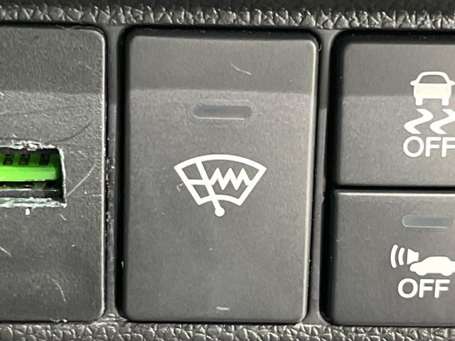 HONDA FIT HYBRID 4WD 2017 Image 31