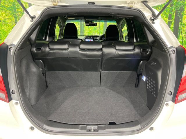 HONDA FIT HYBRID 4WD 2017 Image 31