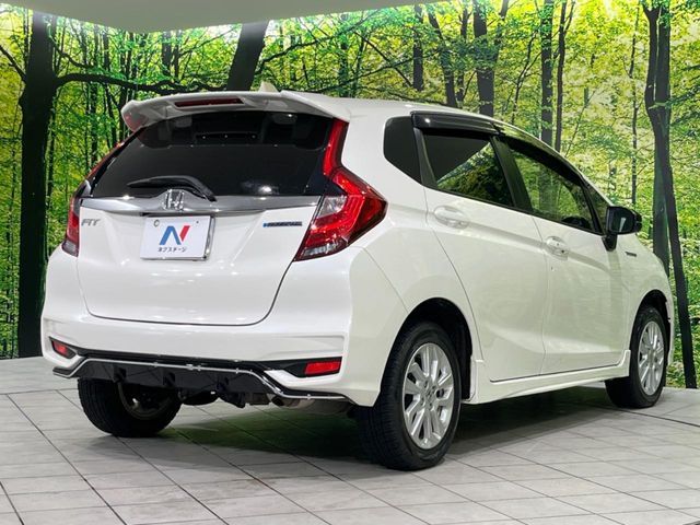 HONDA FIT HYBRID 4WD 2017 Image 31