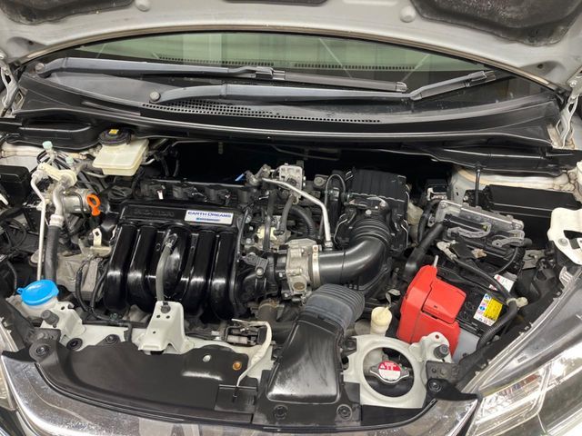 HONDA FIT HYBRID 4WD 2017 Image 31