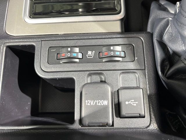 TOYOTA LANDCRUISER PRADO 2023 Image 31