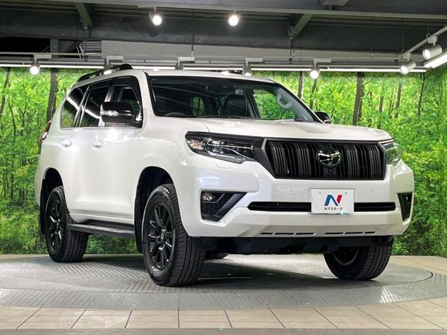 TOYOTA LANDCRUISER PRADO 2023 Image 31