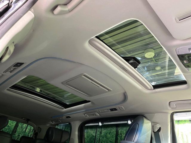 TOYOTA VELLFIRE 2018 Image 31