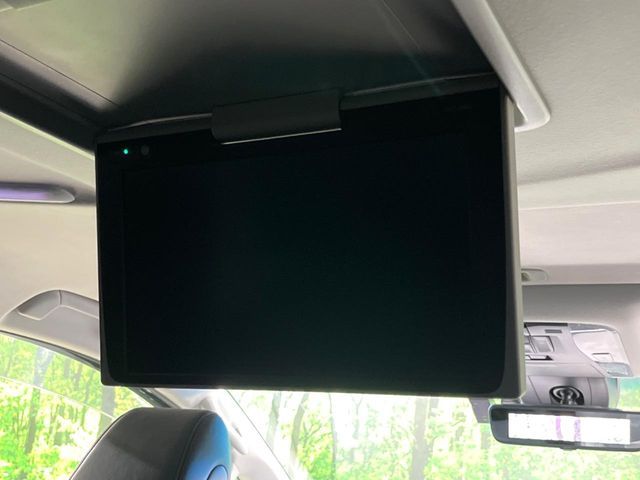 TOYOTA VELLFIRE 2018 Image 31