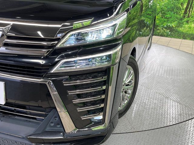 TOYOTA VELLFIRE 2018 Image 31