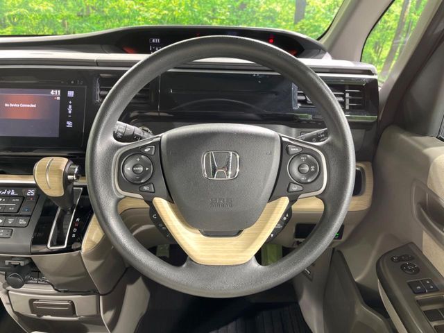 HONDA STEPWAGON 2015 Image 31