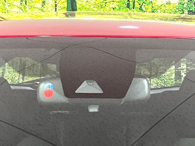 TOYOTA C-HR 2018 Image 31