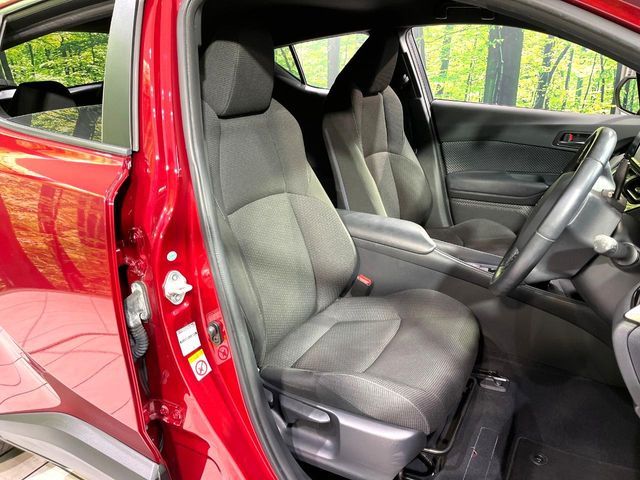 TOYOTA C-HR 2018 Image 31