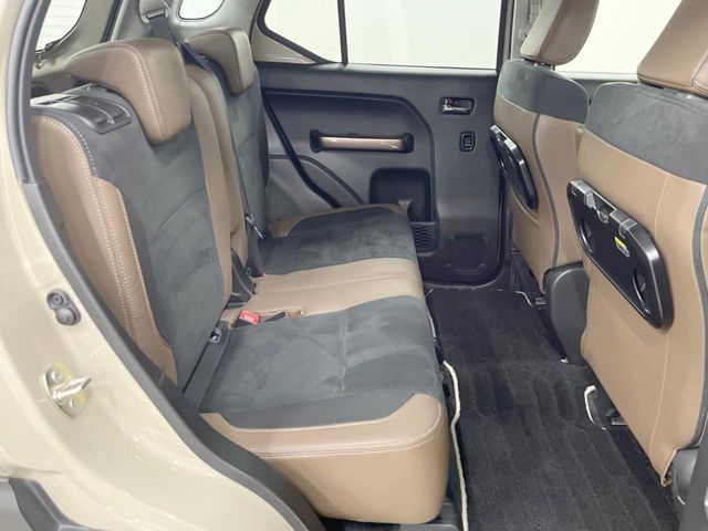 SUZUKI XBEE 4WD 2023 Image 31