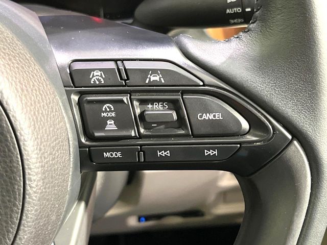 TOYOTA SIENTA HYBRID 2023 Image 31