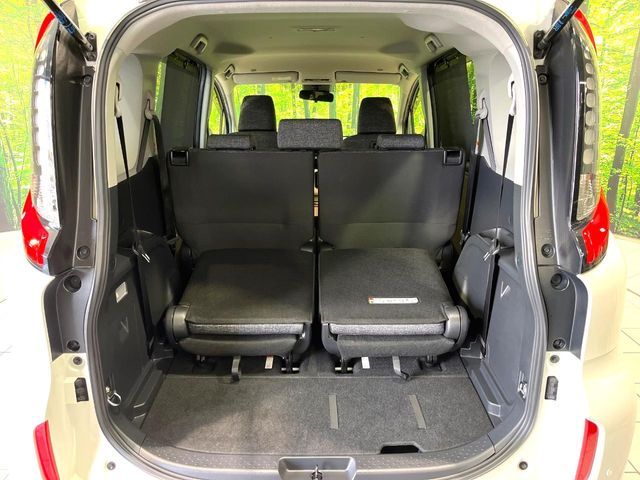 TOYOTA SIENTA HYBRID 2023 Image 31