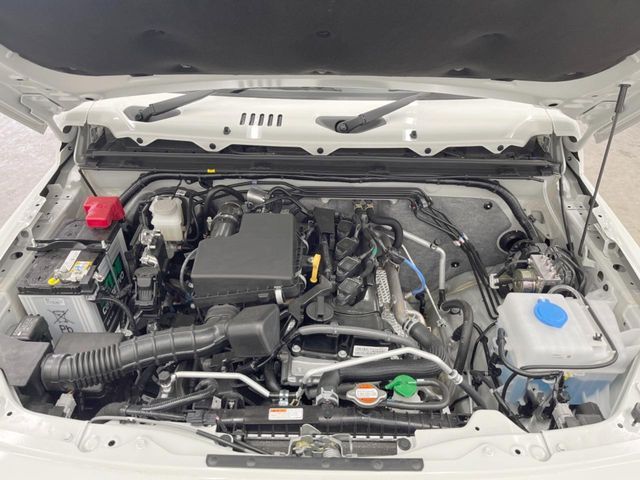 SUZUKI JIMNY NOMADE 2026 Image 31