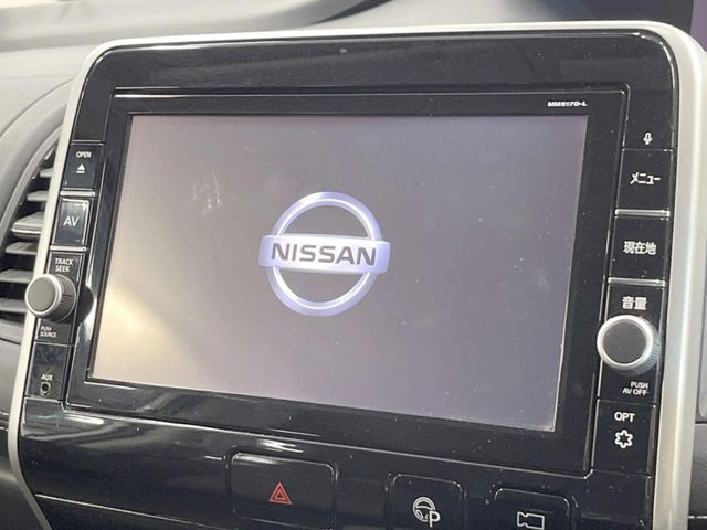 NISSAN SERENA  S-HYBRID 4WD 2018 Image 31