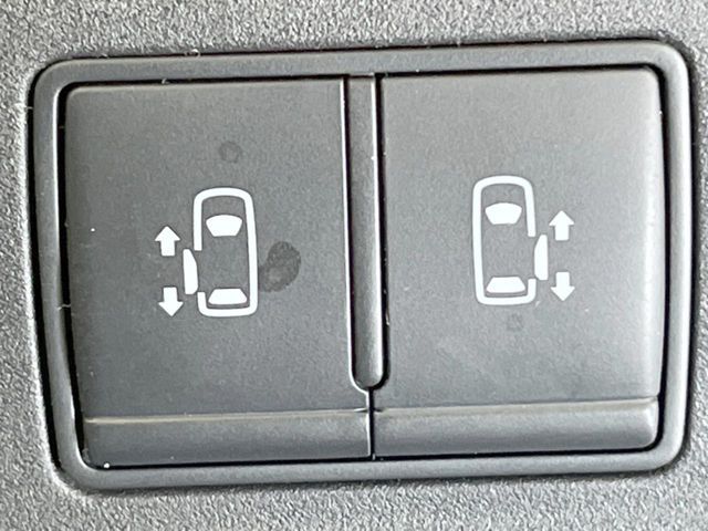 NISSAN SERENA  S-HYBRID 4WD 2018 Image 31