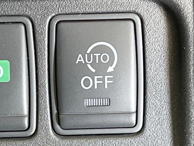 NISSAN SERENA  S-HYBRID 4WD 2018 Image 31