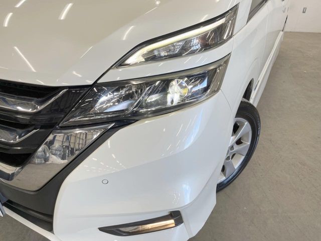 NISSAN SERENA  S-HYBRID 4WD 2018 Image 31