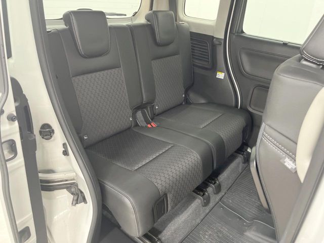 SUZUKI SPACIA CUSTOM 4WD 2022 Image 31