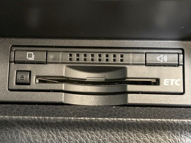 TOYOTA VOXY 4WD 2014 Image 31