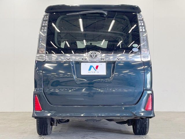 TOYOTA VOXY 4WD 2014 Image 31