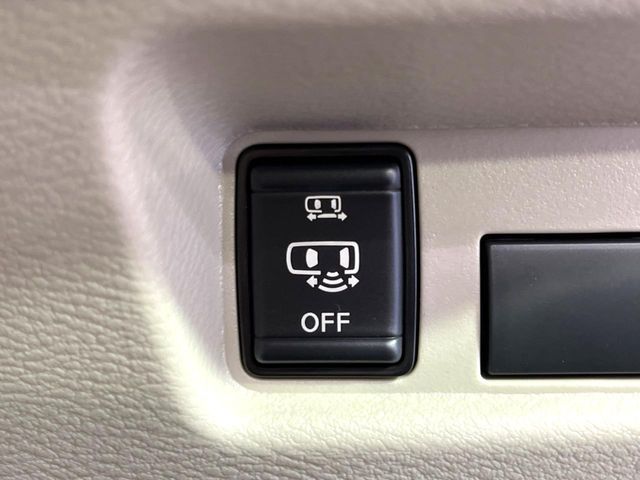 NISSAN ROOX 2024 Image 31