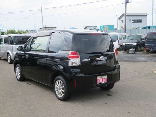 TOYOTA SPADE 4WD 2016 Image 31