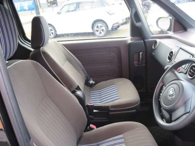 TOYOTA SPADE 4WD 2016 Image 31